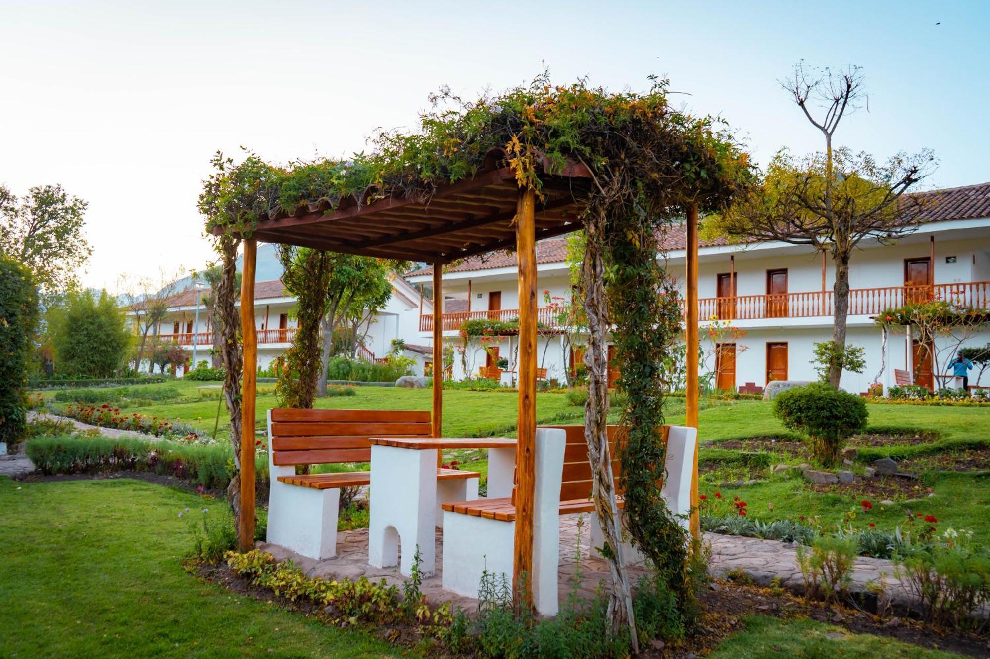 Hotel Agustos Urubamba Luaran gambar