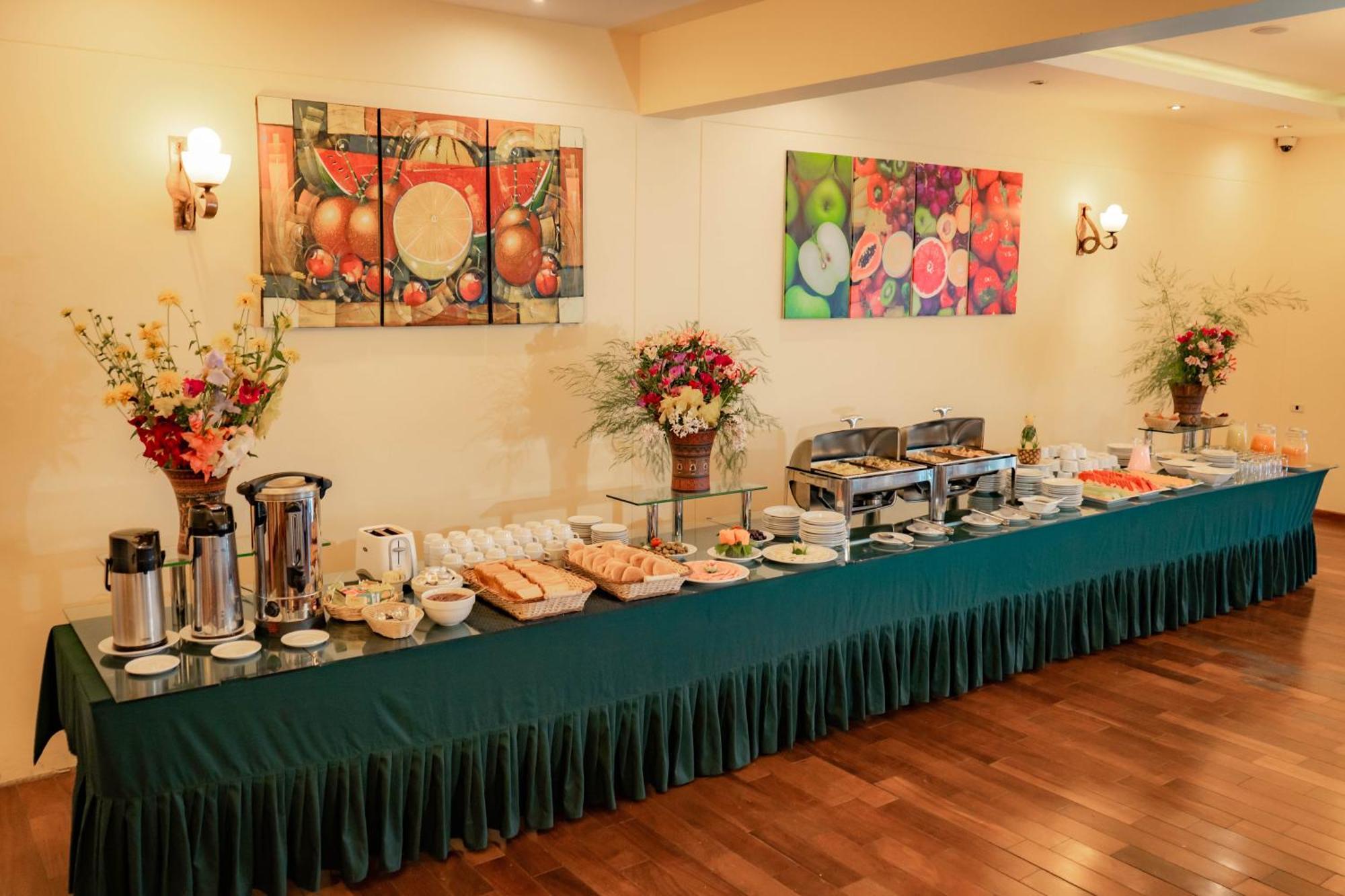 Hotel Agustos Urubamba Luaran gambar