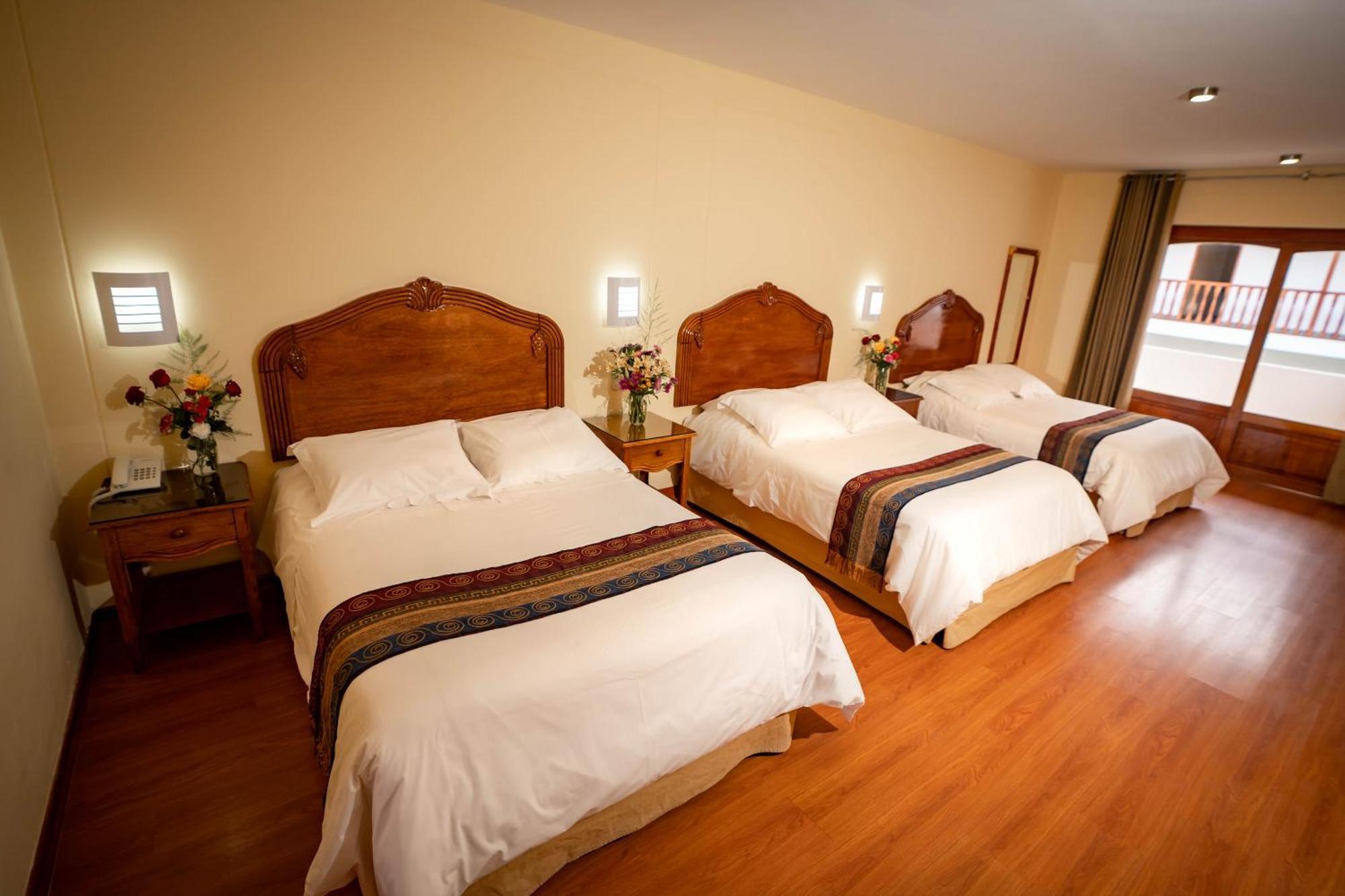 Hotel Agustos Urubamba Luaran gambar